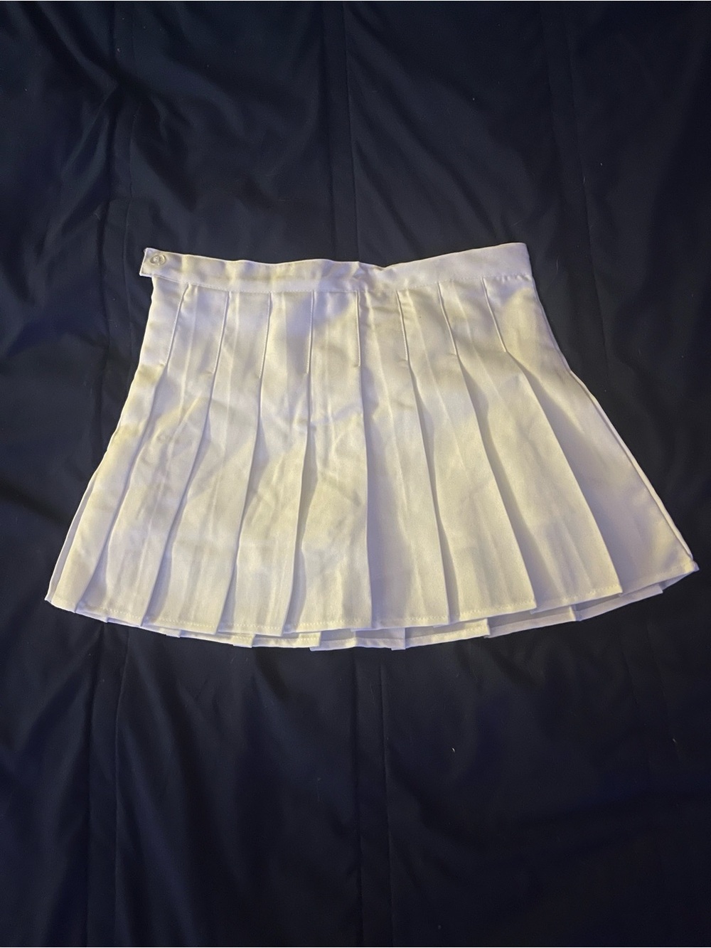 Classic White Pleated Mini Skirt